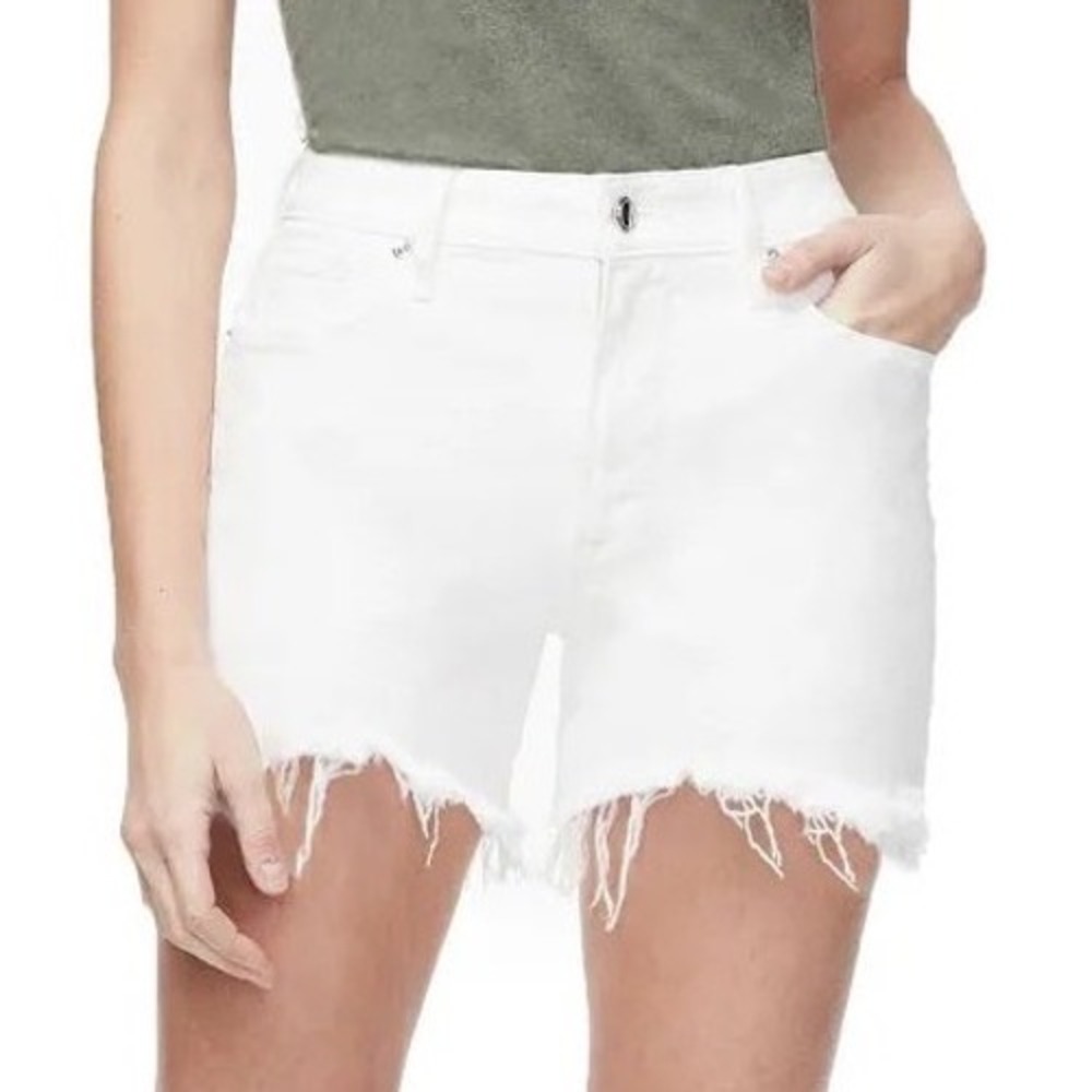 Good American Bombshell Shorts White High Rise Raw Hem GBSCH032C Size 10/30